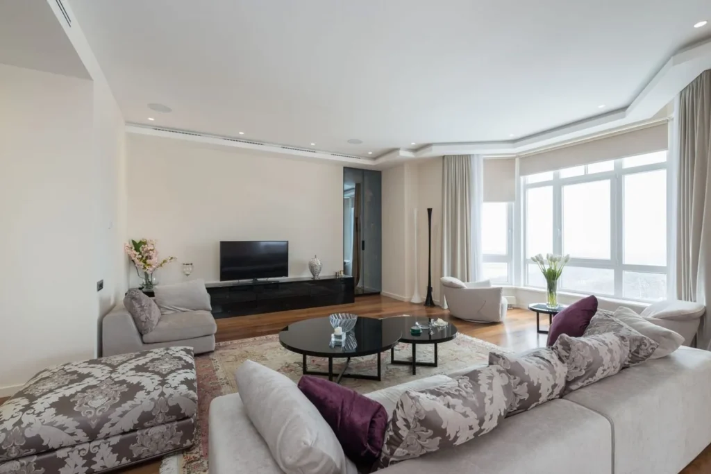 House cleaning cost in Riverdale GA - clean living room by Fistfullofsudz