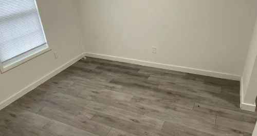 Clean empty room by College Park GA cleaning company