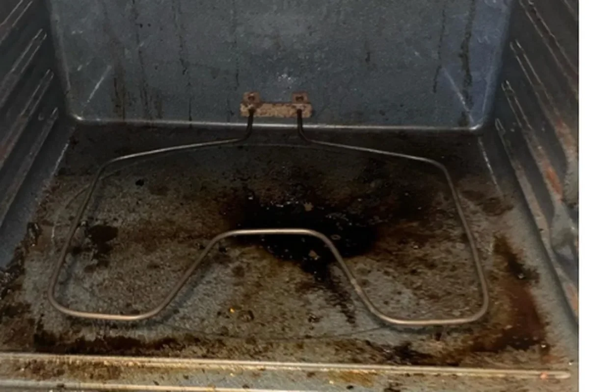 Oven before deep cleaning in Riverdale GA